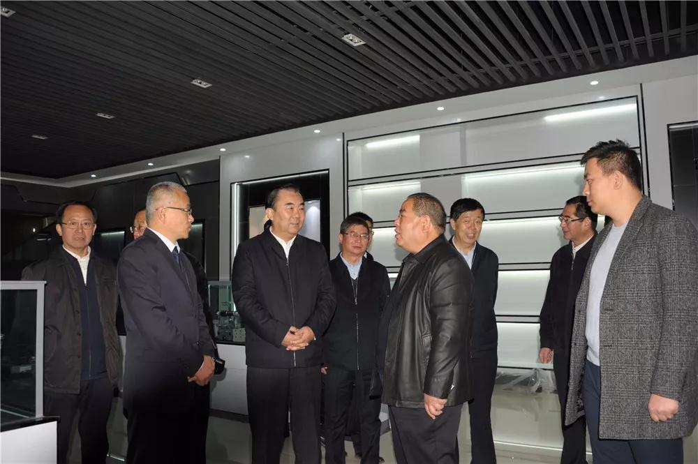 甘肃省委统战部部长马廷礼一行莅临兰州新区“6165金沙总站三厂项目”参观考察